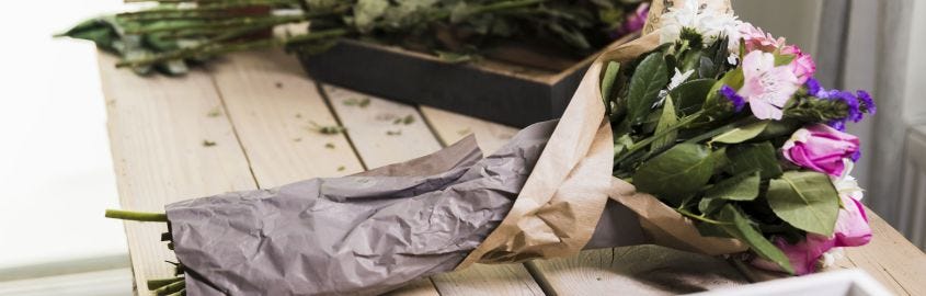 How to Ship Flowers and What Flower Boxes Should You Use
